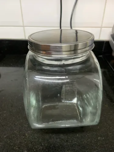 Baleiro de vidro com tampa de inox escovado