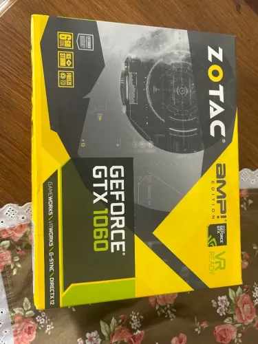 Placa de video GTX 1060 zotac 6gb amp! edition