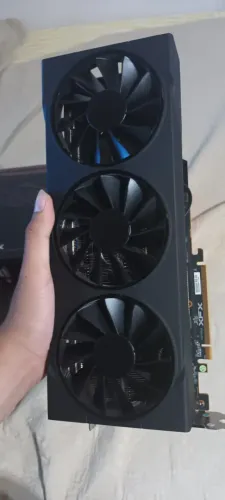 9070 XT XFX SWIFT