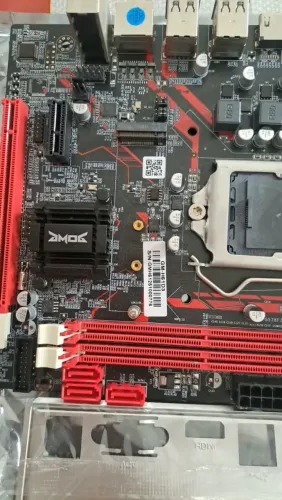Kit placa mãe GM-H61D3 DDR3 e fonte ATX