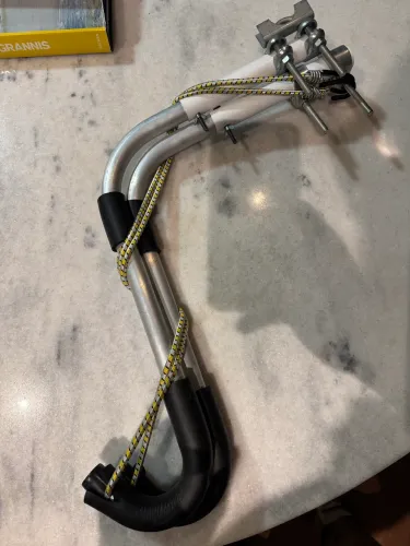 Rack de bicicleta para prancha de surfe