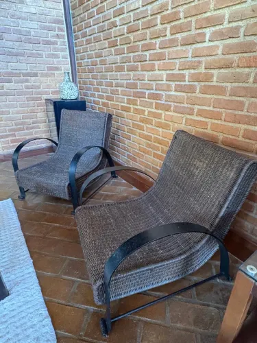 Par de Poltronas em Fibra Sintética para Varanda ou Área Gourmet