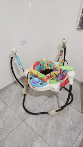 Jumperoo Amigos da Selva / Floresta Animada