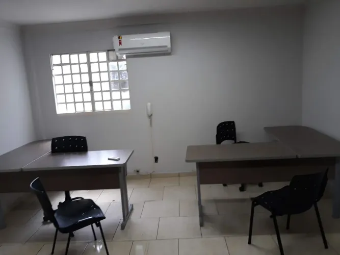 Alugo sala comercial mobiliada