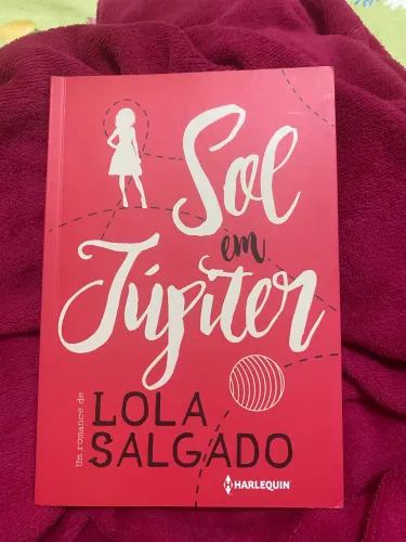 Livro Sol em Júpiter - Lola Salgado