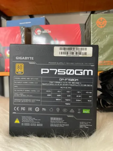 Fonte Gigabyte 750W Full Modular 80 Plus Gold