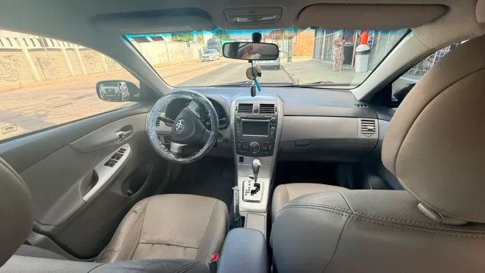Toyota Corolla XEI 2.0 Flex 16V Aut. 2014