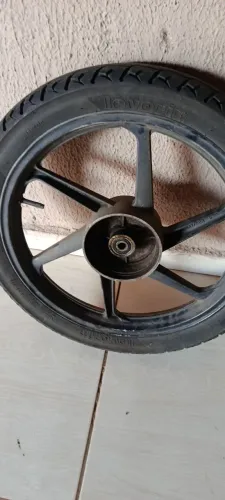 Roda de alumínio 