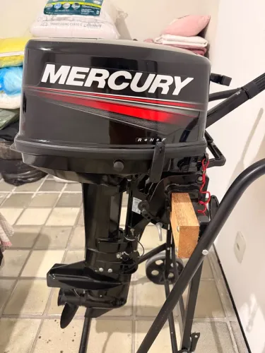 Motor Mercury 9.9 Estado de Zero