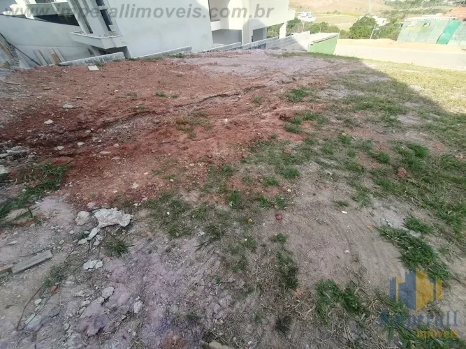 Terreno pequeno aclive 336 m² Condomínio Terras Alpha Urbanova em SJC