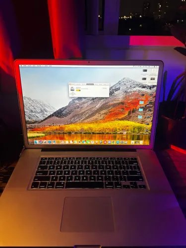 macbook pro 2010 15