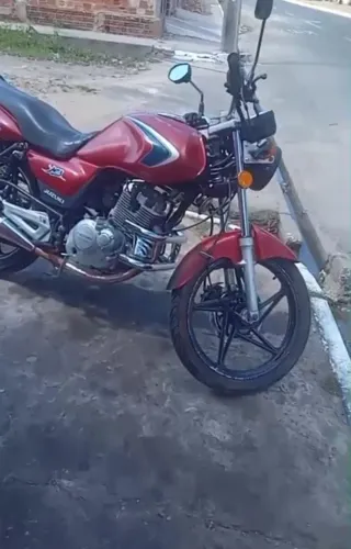 MOTO SUZUKI INTRUDE A VENDA PREÇO A NEGOCIAR