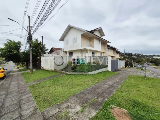 IMOBILIÁRIA JUVEVÊ ALUGA SOBRADO MODERNO SÃO LOURENÇO PRX PARQUE SÃO LOURENÇO COLEGIO BOM