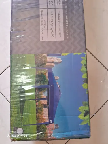 Tenda articulada e dobrável para praia e campingNovo