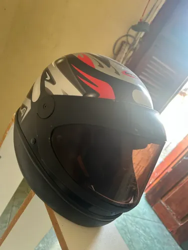 Capacete
