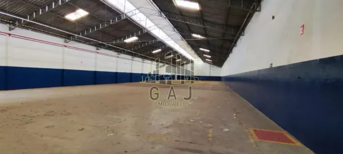 Salão industrial c/ 1500m² em Avenida - São Luiz - Americana/SP