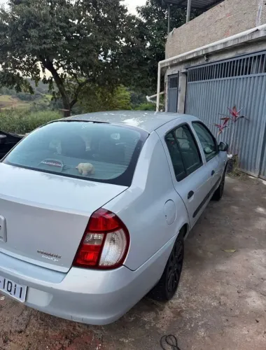Renault Clio Sed. Expression Hi-flex 1.0 16V 4P 2008