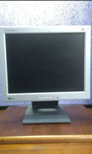 Monitor LG flatron 