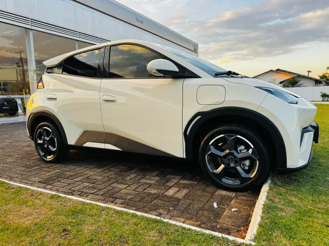 BYD Dolphin Mini (Elétrico) 2025