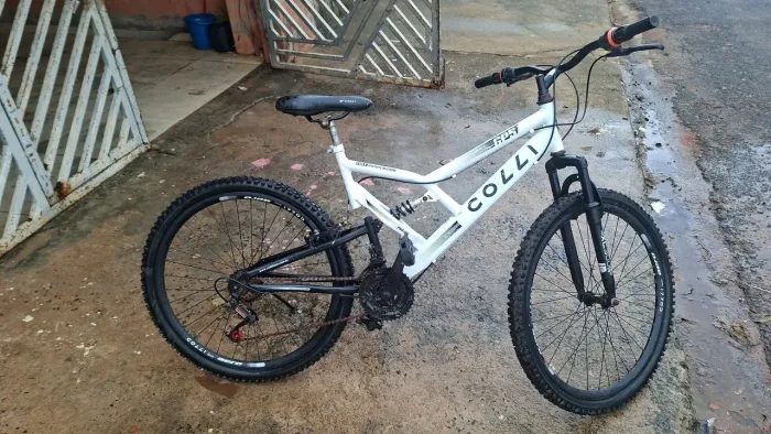 Bicicleta Colli aro 26
