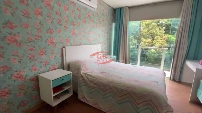 Casa à venda, 6 quartos, 2 suítes, 2 vagas, Nova Cintra - Belo Horizonte/MG