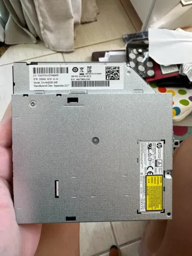 Gravador de DVD/CD interno para notebooks da marca HP, modelo DA-8AESH-24B