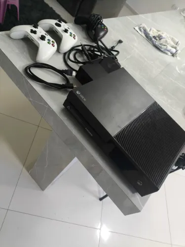 Xbox one fat 3 controles completo