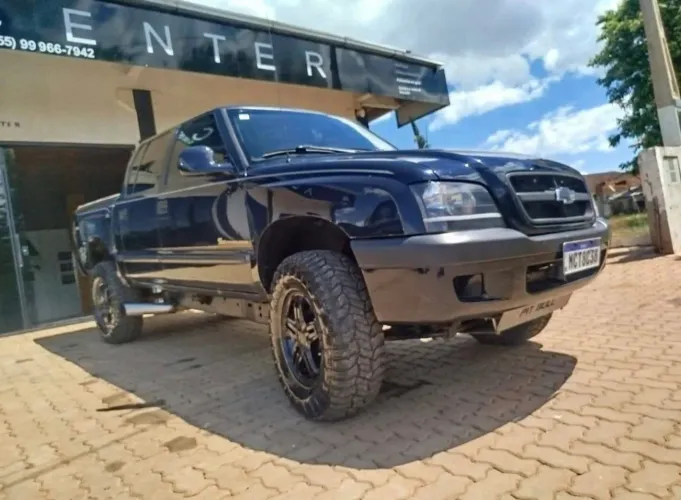 Chevrolet S10 Pick-up STD 2.8 4X4 CD TB Int.dies. 2004