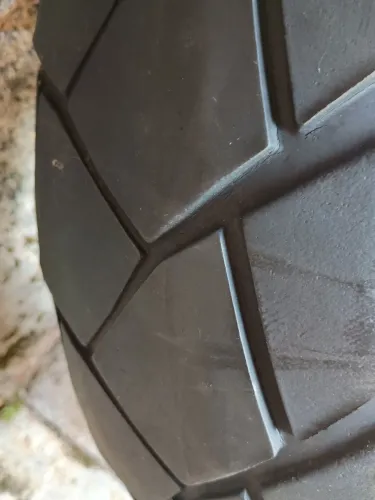 PNEUS PARA MOTO