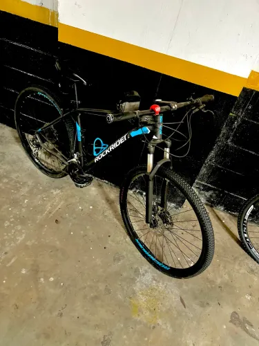 29 bicicleta freio hidráulico único detalhe roda de trais !