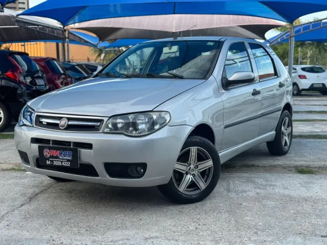 Fiat Palio Celebration 1.0 Fire Flex 8V 4P 2011