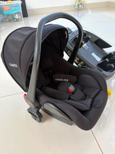 Bebê Conforto Kiddo Casulo Click 415 com base Isofix 5156
