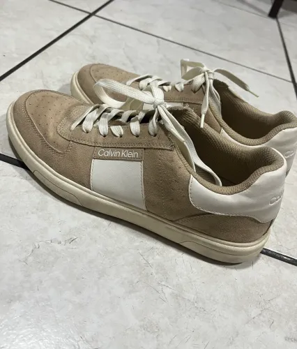 Tênis Calvin Klein casual 