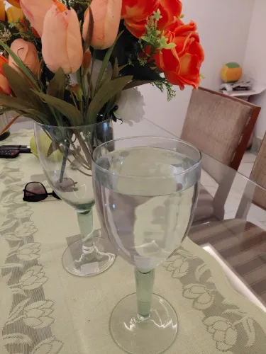 Lindas taças de vidro para decoração Medindo 1 litro
