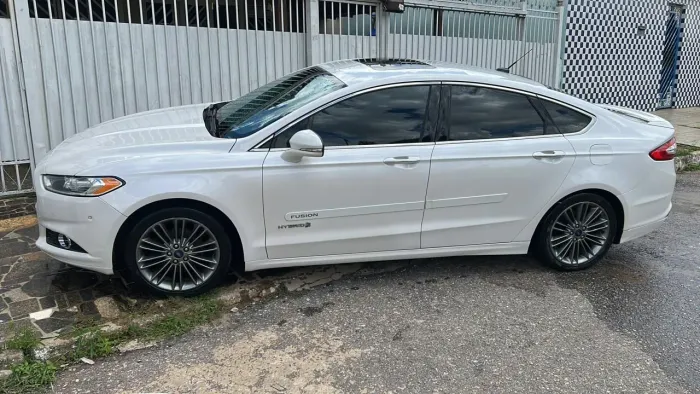 Ford Fusion Titanium Hybrid 2.0 145cv Aut. 2016