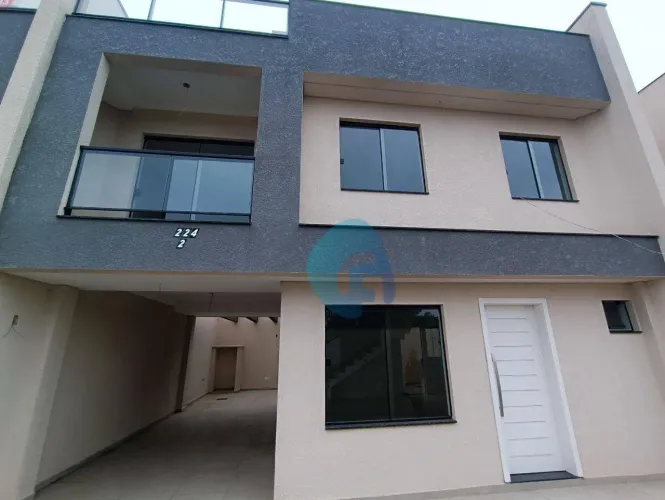 Sobrado com 3 dormitórios à venda, 155 m² por R$ 998.900,00 - Tarumã - Curitiba/PR