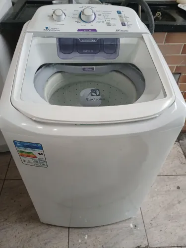Máquina de Lavar Roupa Electrolux