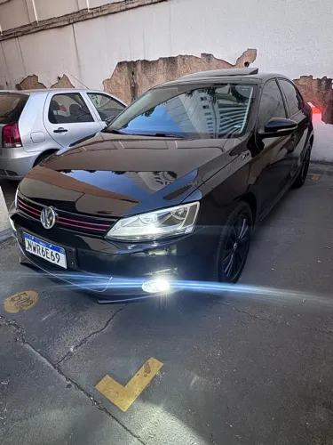 Volkswagen Jetta Comfortline 2.0 T.flex 8V 4P Tipt. 2011