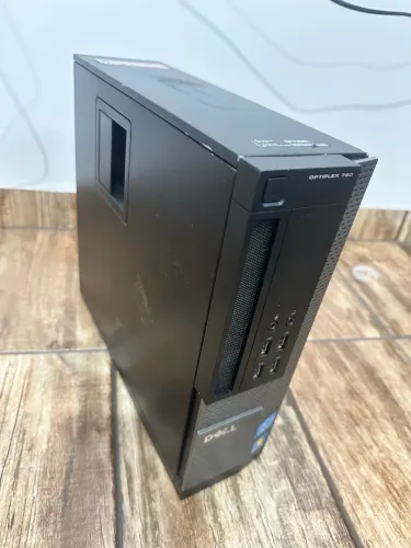 Dell OptiPlex 790 Core i3, 4GB (Só colocar a fonte e HD)