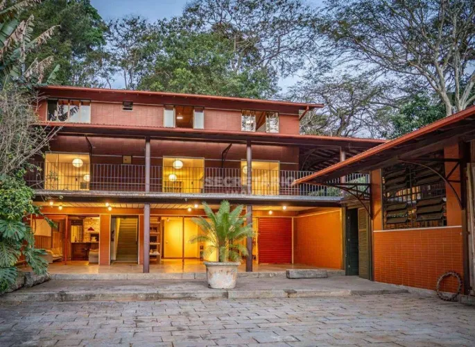 Conjunto Comercial à venda, 732 m² por R$ 3.000.000 - Itaipava - Petrópolis/RJ