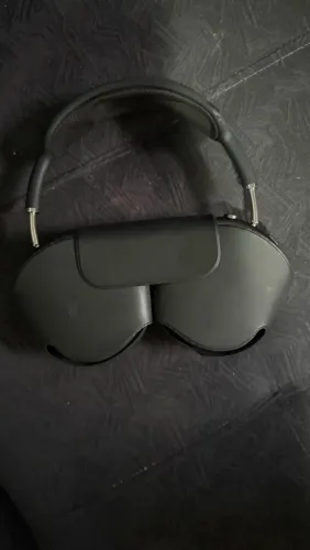 AirPods Max