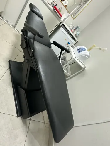 VENDO MACA ESTÉTICA SEMI-ELÉTRICA 