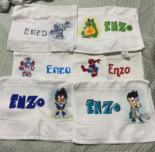 6 Toalhas de Rosto Personalizadas Enzo - Super-Heróis e Animes!