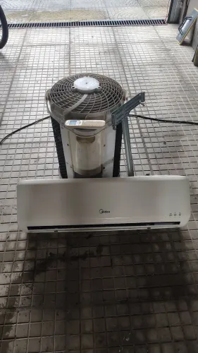 Ar condicionado Split 12000BTU QUENTE / FRIOMIDEA
