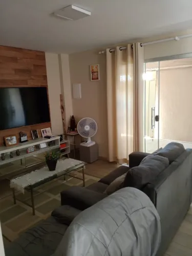 Vendo - Casa Valparaíso (com edícula)