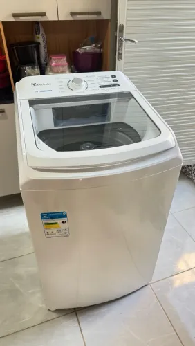 Máquina de lavar seminova, superconservada por R$ 1.300