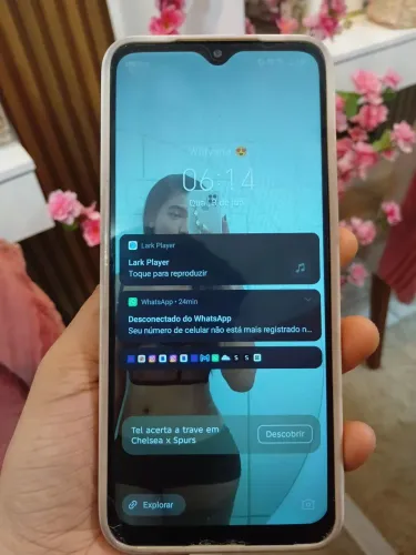 CELULAR INFINIX HOT?