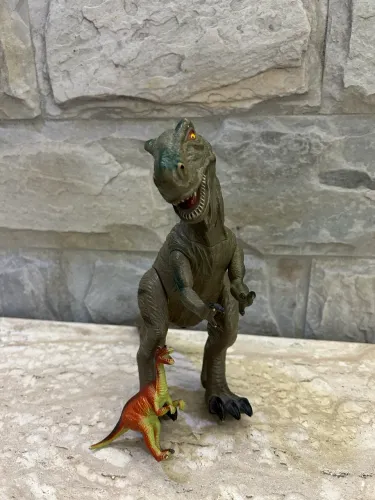 Dinossauro de brinquedo - Deinonico (Cretáceo)