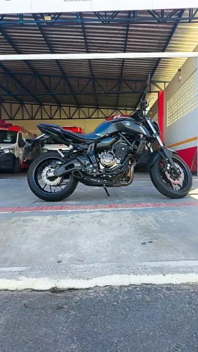 MT-07 sem detalhes