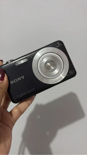 CAMERA CYBER SHOT